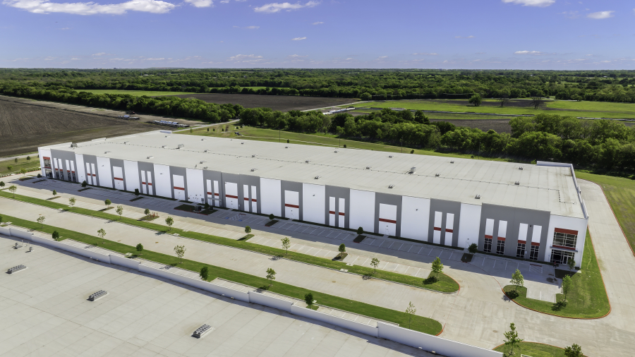 Becknell has signed a lease with a new tenant EGL Motor